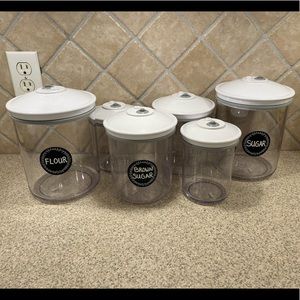 FoodSaver Vacuum Sealer Sealing Canisters SET OF 6. Two of each size, 3 w/ label